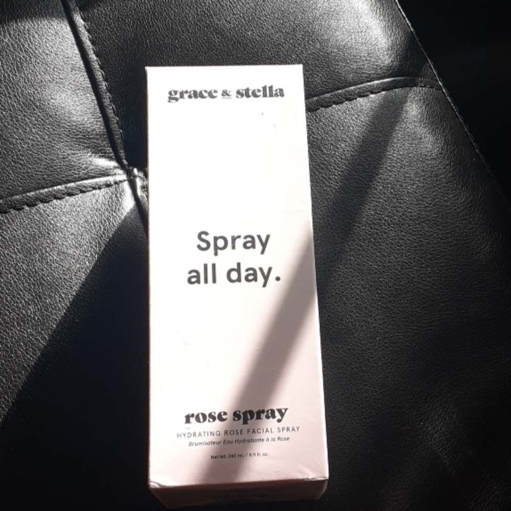 Rose spray hydrating facial spray